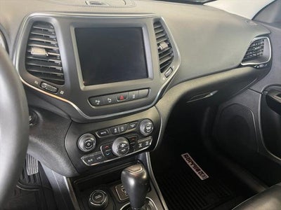 2023 Jeep Cherokee Altitude Lux 4x4