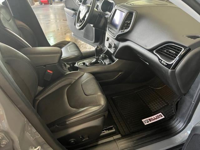 2023 Jeep Cherokee Altitude Lux 4x4