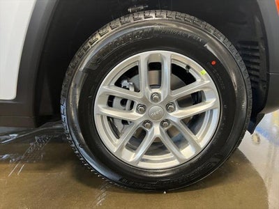 2025 Jeep Grand Cherokee GRAND CHEROKEE LAREDO X 4X4