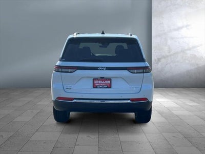 2025 Jeep Grand Cherokee GRAND CHEROKEE LAREDO X 4X4