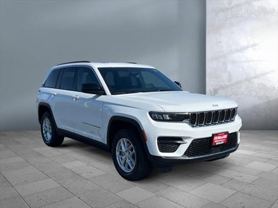2025 Jeep Grand Cherokee GRAND CHEROKEE LAREDO X 4X4