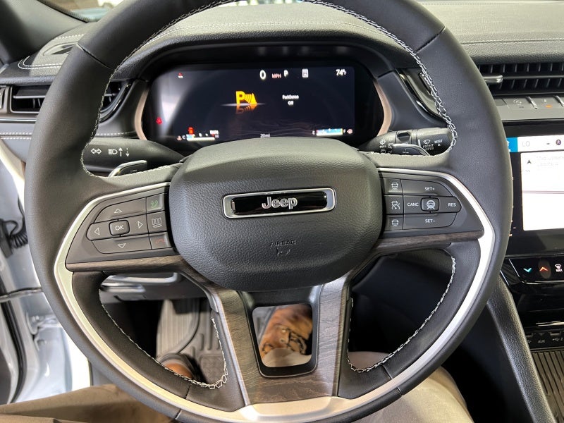 2026 Jeep Grand Cherokee GRAND CHEROKEE L LAREDO ALTITUDE 4X4