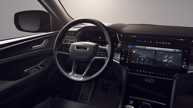2026 Jeep Grand Cherokee GRAND CHEROKEE L LAREDO ALTITUDE 4X4