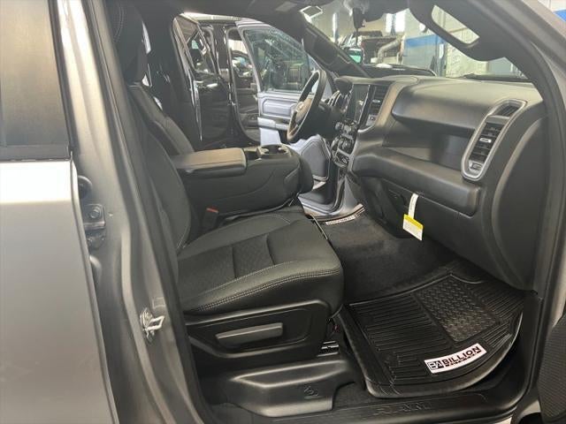 2025 RAM Ram 1500 RAM 1500 TRADESMAN CREW CAB 4X4 5'7' BOX