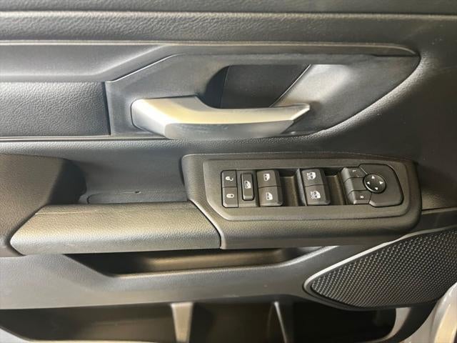 2025 RAM Ram 1500 RAM 1500 TRADESMAN CREW CAB 4X4 5'7' BOX