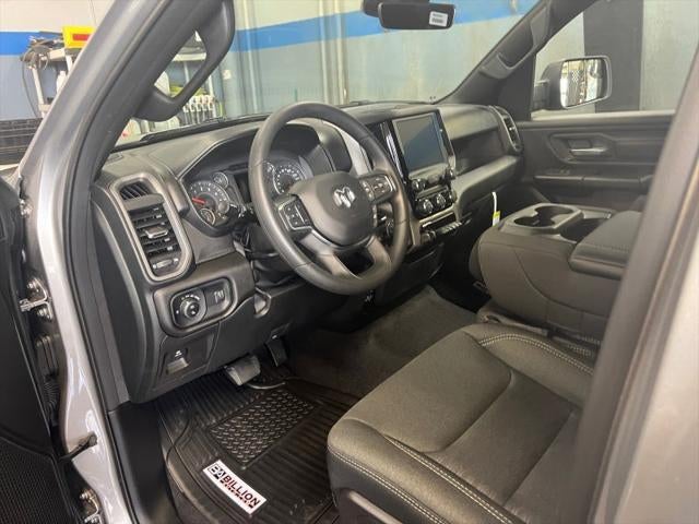 2025 RAM Ram 1500 RAM 1500 TRADESMAN CREW CAB 4X4 5'7' BOX