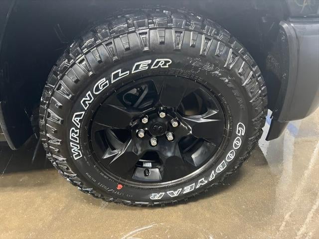 2025 RAM Ram 1500 RAM 1500 WARLOCK CREW CAB 4X4 5'7' BOX