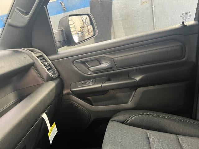 2025 RAM Ram 1500 RAM 1500 WARLOCK CREW CAB 4X4 5'7' BOX