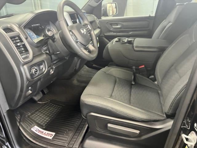 2025 RAM Ram 1500 RAM 1500 WARLOCK CREW CAB 4X4 5'7' BOX