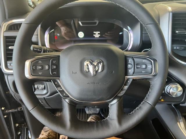 2025 RAM Ram 1500 RAM 1500 LARAMIE CREW CAB 4X4 5'7' BOX