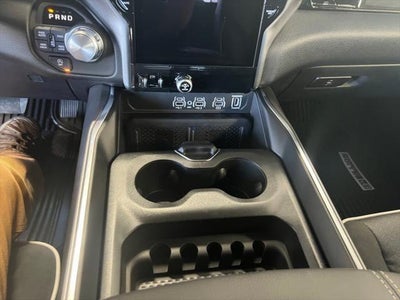 2025 RAM Ram 1500 RAM 1500 LARAMIE CREW CAB 4X4 5'7' BOX
