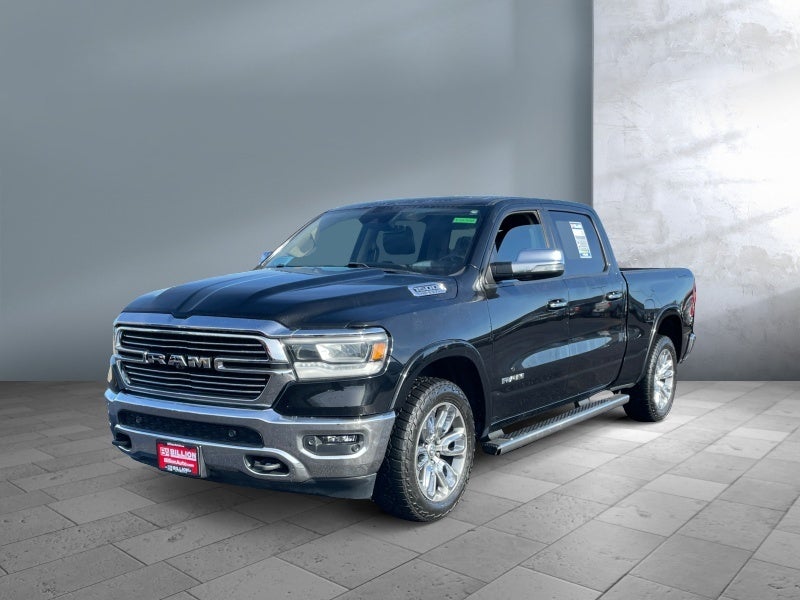 2019 RAM 1500 Laramie Crew Cab 4x4 6'4' Box