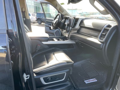 2019 RAM 1500 Laramie Crew Cab 4x4 6'4' Box