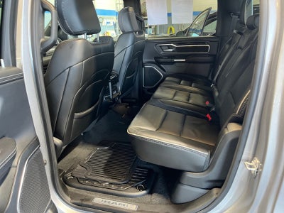 2021 RAM 1500 Laramie Crew Cab 4x4 6'4' Box
