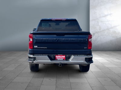 2022 Chevrolet Silverado 1500 4WD Crew Cab Standard Bed LT