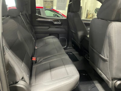 2022 Chevrolet Silverado 1500 4WD Crew Cab Standard Bed LT