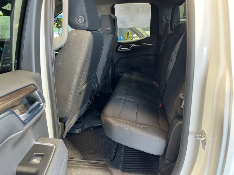 2022 Chevrolet Silverado 1500 4WD Double Cab Standard Bed LT