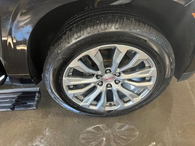 2021 GMC Yukon XL 4WD Denali