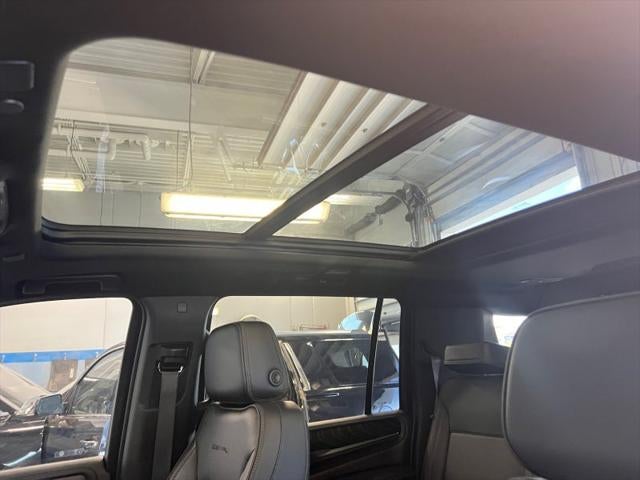 2022 GMC Yukon XL 4WD Denali