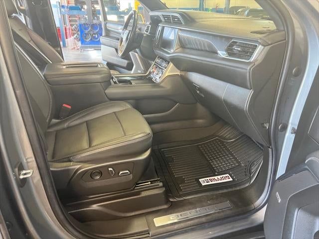 2022 GMC Yukon XL 4WD Denali