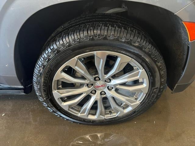 2022 GMC Yukon XL 4WD Denali