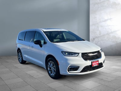 2026 Chrysler Pacifica PACIFICA SELECT AWD