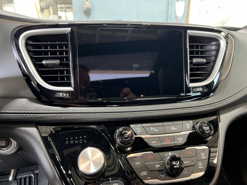 2027 Chrysler Pacifica PACIFICA SELECT AWD