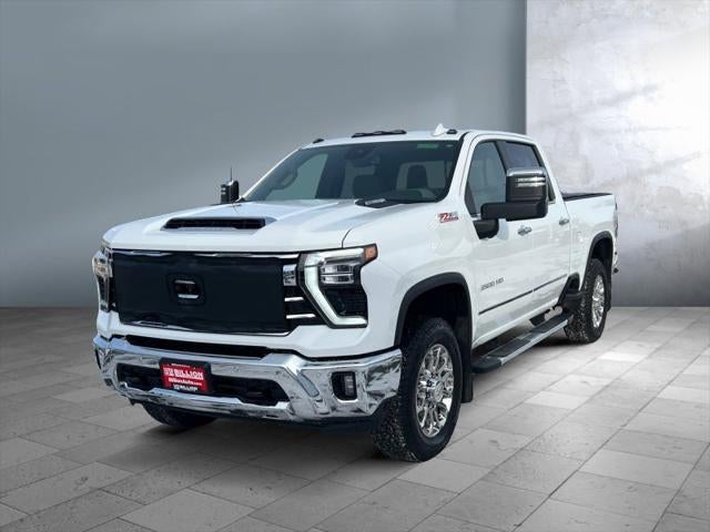 2026 Chevrolet Silverado 3500HD Crew Cab, Standard Bed, LTZ, 4WD