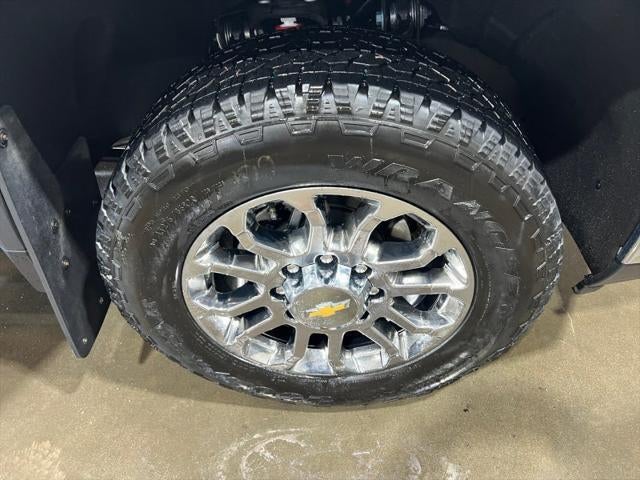 2026 Chevrolet Silverado 3500HD Crew Cab, Standard Bed, LTZ, 4WD