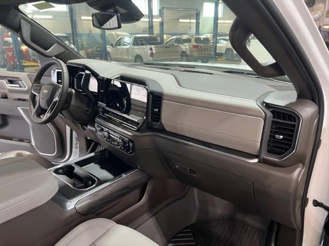 2026 Chevrolet Silverado 3500HD Crew Cab, Standard Bed, LTZ, 4WD