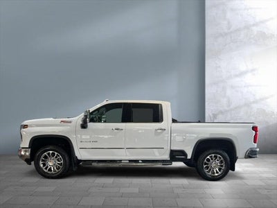 2026 Chevrolet Silverado 3500HD Crew Cab, Standard Bed, LTZ, 4WD