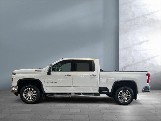 2026 Chevrolet Silverado 3500HD Crew Cab, Standard Bed, LTZ, 4WD
