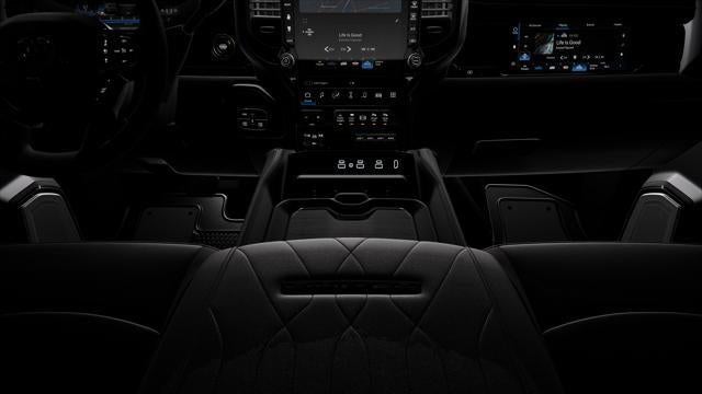 2026 RAM Ram 3500 RAM 3500 LIMITED CREW CAB 4X4 8' BOX