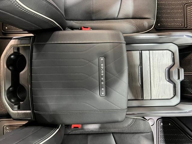 2026 RAM Ram 3500 RAM 3500 LIMITED CREW CAB 4X4 8' BOX