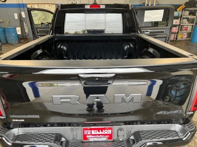 2025 RAM Ram 1500 RAM 1500 BIG HORN CREW CAB 4X4 5'7' BOX