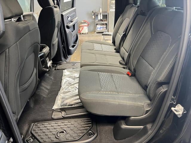 2025 RAM Ram 1500 RAM 1500 BIG HORN CREW CAB 4X4 5'7' BOX