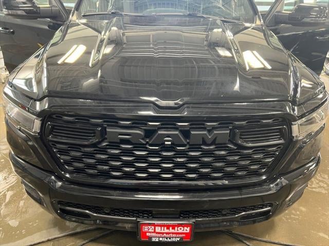 2025 RAM Ram 1500 RAM 1500 BIG HORN CREW CAB 4X4 5'7' BOX