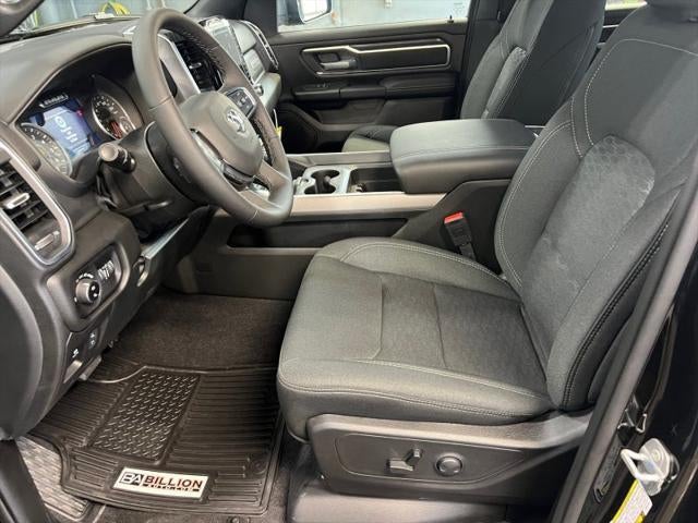 2025 RAM Ram 1500 RAM 1500 BIG HORN CREW CAB 4X4 5'7' BOX