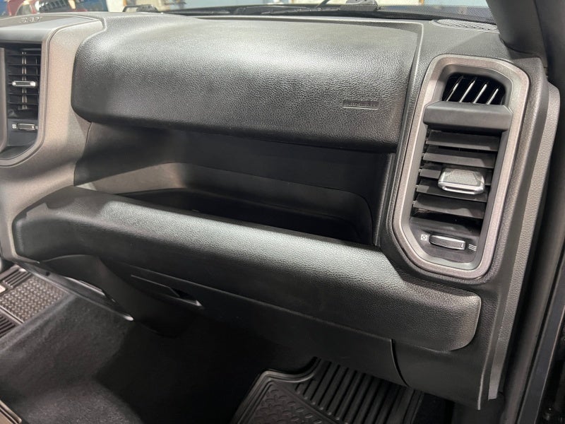 2022 RAM 2500 Tradesman Crew Cab 4x4 6'4' Box