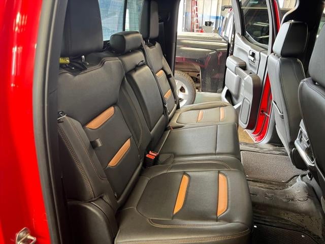 2021 GMC Sierra 1500 4WD Crew Cab Short Box AT4