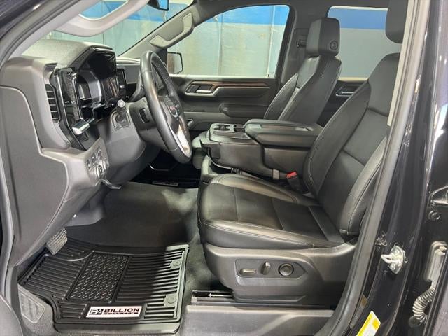 2025 GMC Sierra 1500 4WD Crew Cab Short Box SLT