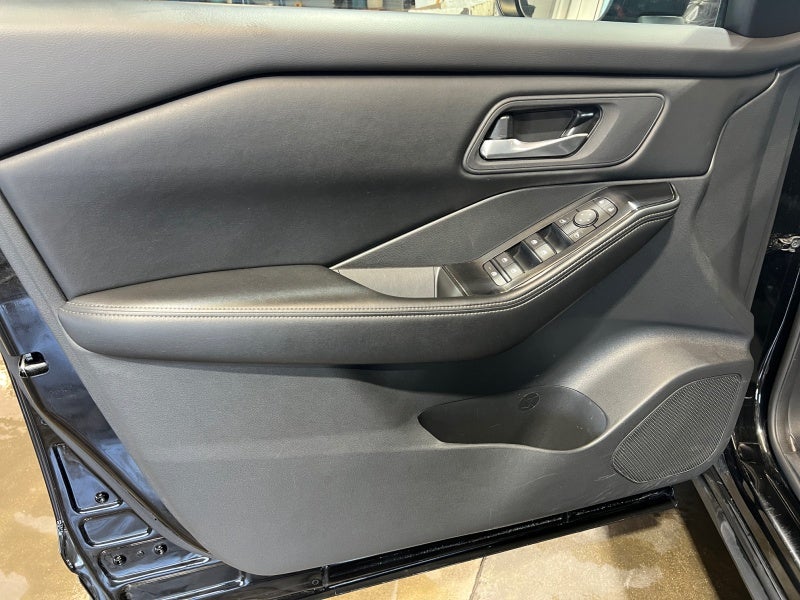 2025 Nissan Rogue SV Intelligent AWD