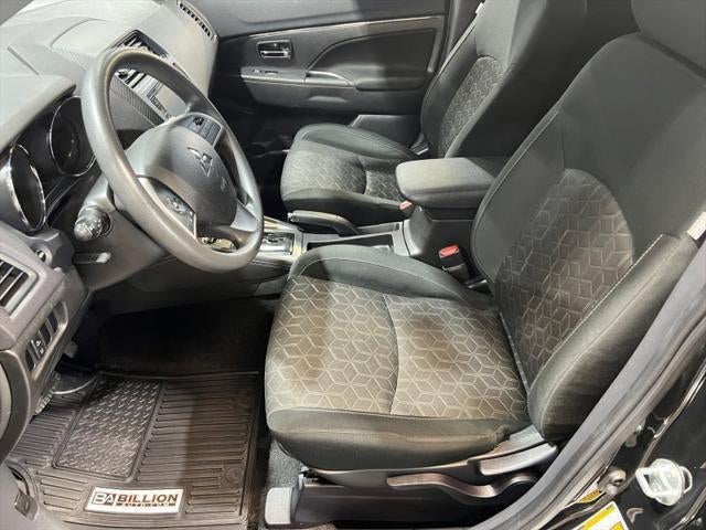 2024 Mitsubishi Outlander Sport ES