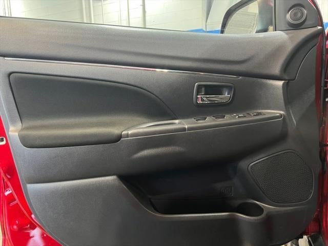 2024 Mitsubishi Outlander Sport S