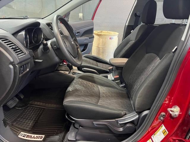 2024 Mitsubishi Outlander Sport S