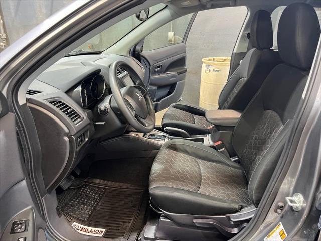 2024 Mitsubishi Outlander Sport ES