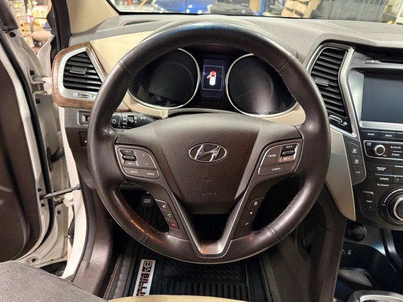 2018 Hyundai Santa Fe SE Ultimate